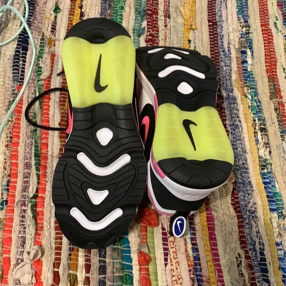 Have a Nike Day - Picture 3 of 4